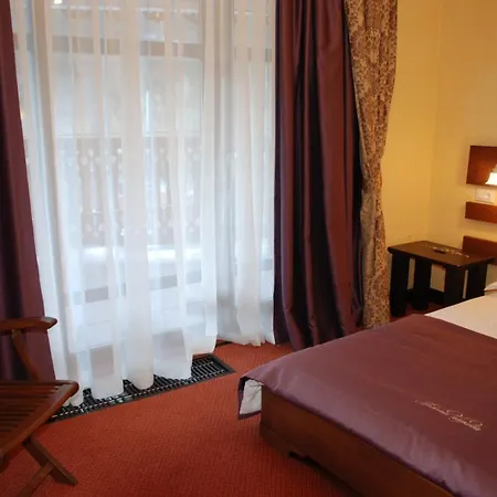 Золотая Подкова Славское Hotel