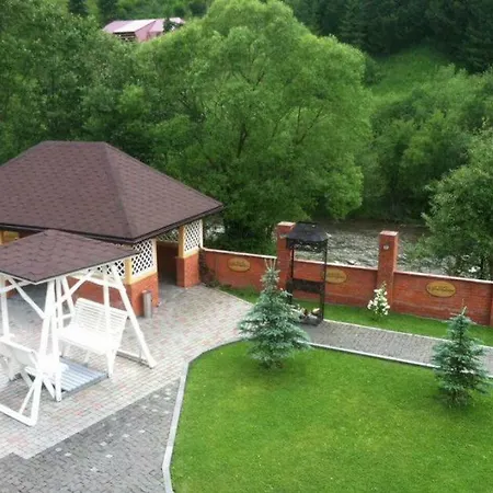 Hotel Золотая Подкова Славское