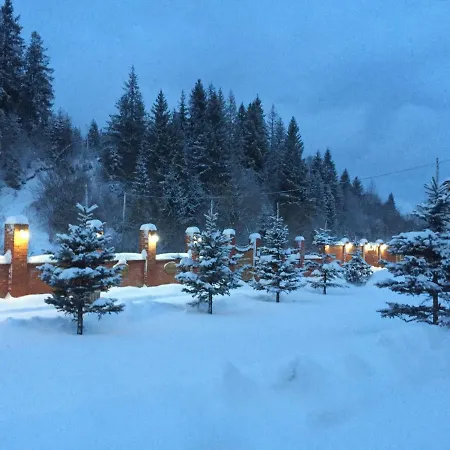 Hotel Золотая Подкова Славское 3*