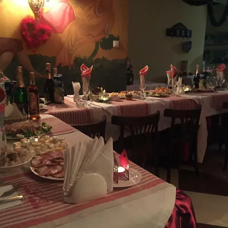 Hotel Золотая Подкова Славское 3*