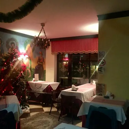Hotel Золотая Подкова Славское